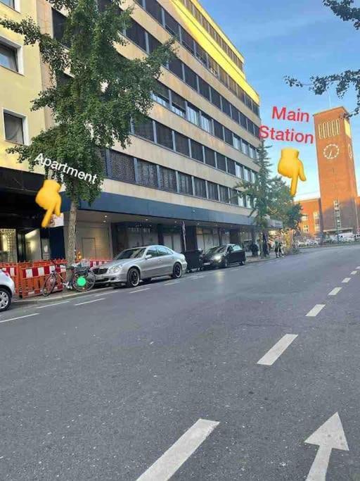 Zentrale Wohnung Direkt Am Hauptbahnhof - Bismarck Düsseldorf Exterior foto